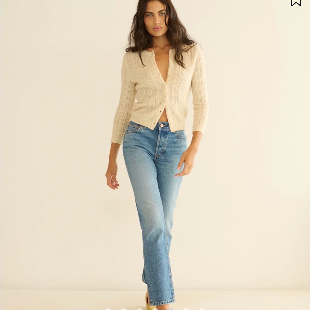 DOEN DIANA MID RISE JEAN -- MARVILLE WASH - Picture 4 of 6